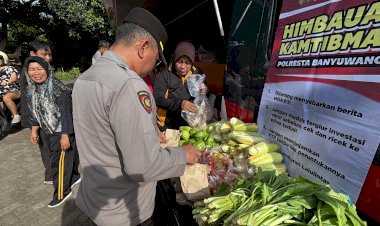 Harkamtibmas-Polresta-Banyuwangi-Sambang-Warga-Gelorakan-Mayur-Kamtibmas
