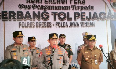 Kapolri-Turun-ke-Posko-Terpadu,-Pastikan-Kesiapan-Personel-Operasi-Ketupat-2025