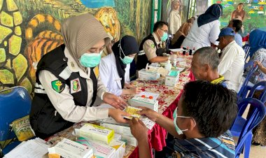 Polresta-Malang-Kota-Gelar-Layanan-Kesehatan-Gratis-di-Kampung-Tematik