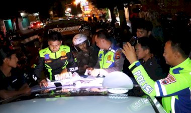 Polres-Ponorogo-Gelar-Razia-Malam,-Premanisme-dan-Balapan-Liar-Jadi-Atensi