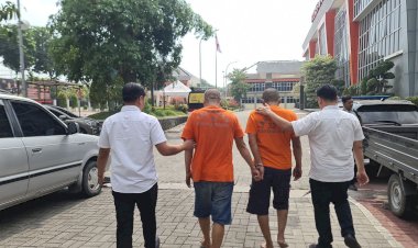 Komitmen-Berantas-Narkoba-Polres-Gresik-Amankan-Dua-Tersangka-Pengedar-Sita-Sabu-84-Gram