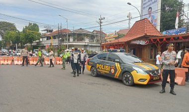 Polres-Bondowoso-Dirikan-Pos-Unik-dan-Layanan-Gratis-Bagi-Pemudik-Nataru
