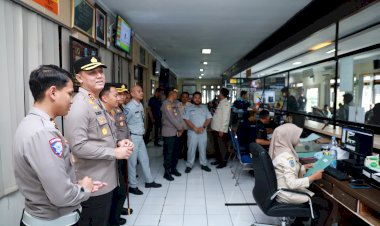 Kapolres-Jember-Kunjungi-Kantor-Samsat-Pastikan-Pelayanan-Optimal