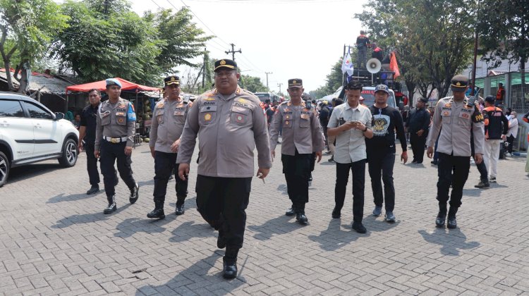 Polisi Lakukan Pengawalan, Peringatan Hari Buruh di Pasuruan Berlangsung Kondusif