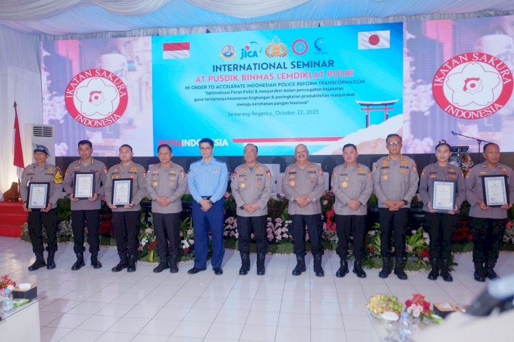 Aipda Rahmad Muhajirin Sosok Bhabinkamtibmas Inspiratif Polres Bojonegoro Terima Anugerah di Forum Internasional Kepolisian